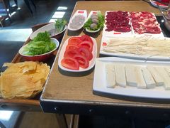 -牛很鲜潮汕牛肉火锅(朝晖路店)