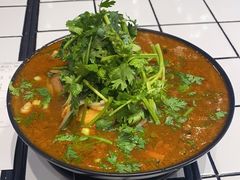 -肥汁米蘭香港米线(长宁来福士店)