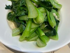 -阿瓦山寨·湘菜现炒·剁椒鱼头王(咸阳总店)
