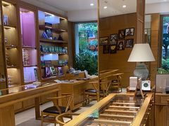 -宝丽眼镜(湖墅店)