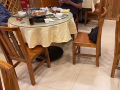 -鹤乡东北菜(崮山路店)