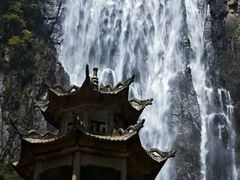 -刘伯温故里景区百丈漈