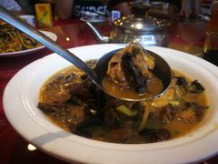 小鸡炖棒蘑-长城东北菜(新港西路店)