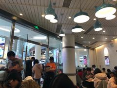 大堂-满记甜品(荟聚购物中心店)