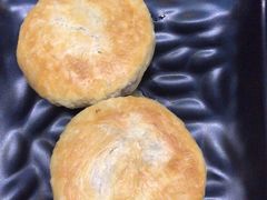 -香巴拉云南餐厅(华莱坞店)