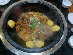 -山妹子铁锅炖