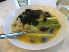 -港丽餐厅(高德置地店)