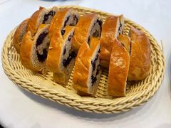 -马克西姆俄罗斯餐厅(通亚街店)