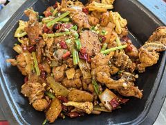 干锅牛蛙-老佛爷正宗铜炉蛙锅(五道口店)