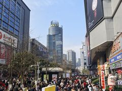 -观音桥步行街