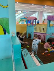 -米可儿童游乐场(观江国际购物中心店)