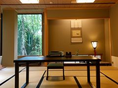 -逢阪にこにこ庵