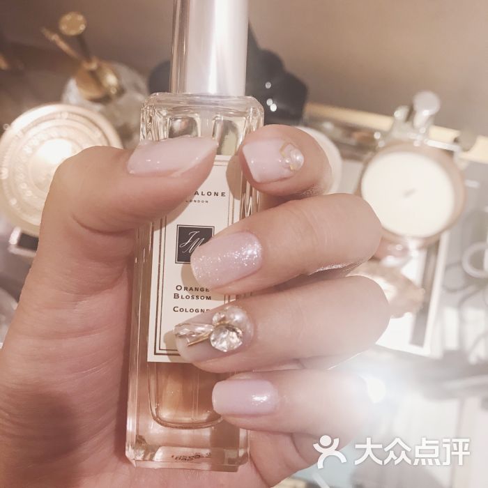 花花酱nail house图片 - 第1张