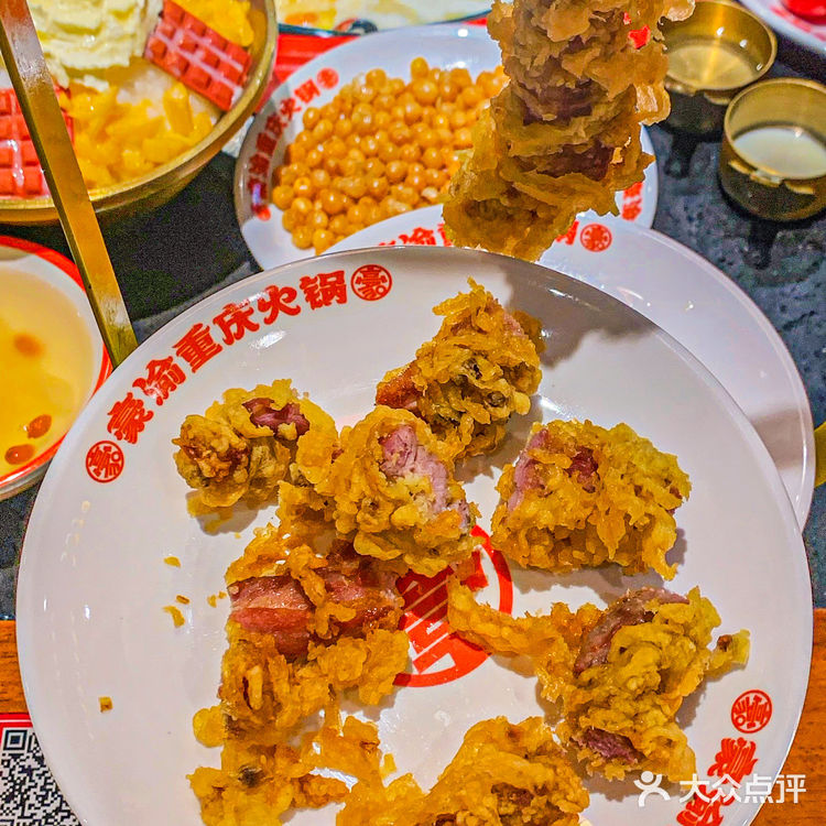 在柯桥“洪崖洞”吃地道重庆火锅！太有氛围了