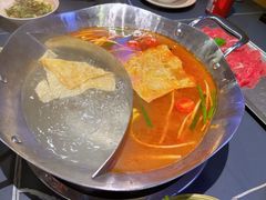 -由衷贵州酸汤牛肉火锅(新桥店)
