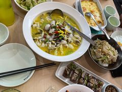 金汤酸菜鱼-吕氏疙瘩汤·海鲜新鲁菜(凯德mall新都心店)