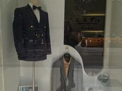 -吴志坚洋服店(贵都邻里中心店)