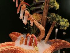 -蟹犇前•帝王蟹雪蟹(陆家嘴店)