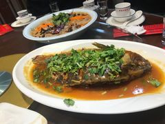 -那家老院子东北菜·饺子·小鸡炖蘑菇(艳华街店)
