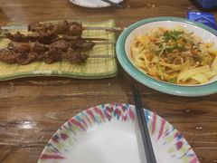 -清真·玛丽亚新疆菜主题餐厅(浙江中路店)