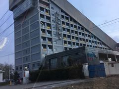 -乔波室内滑雪场