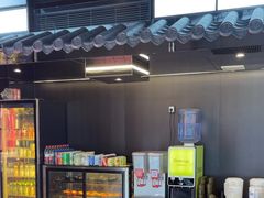 -牛武士寿喜烧·和牛火锅自助(全球首店)