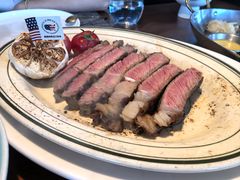 -MONICH牛排融合餐厅(和义大道购物中心店)