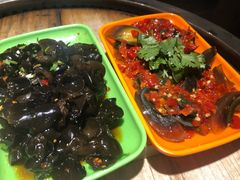-地锅公社·现炒地锅鸡·地锅鱼·夜宵(罗锦路店)