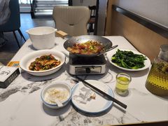 -一品味庄·地标武昌鱼·藕汤湖北菜(黄鹤楼店)