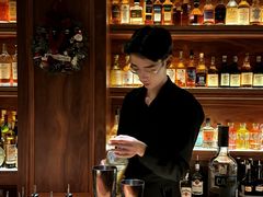 -蓉LOUNGE威士忌鸡尾酒FLOWER酒吧