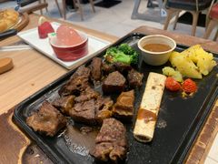 -必胜客(砂之船中东奥莱店)