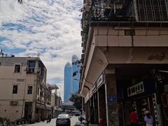 -乌糖沙茶面(民族路店)