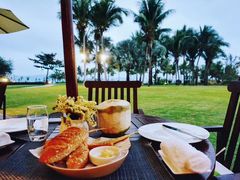 -宴悦海鲜餐厅·游水海鲜·牛排(亚龙湾瑞吉店)
