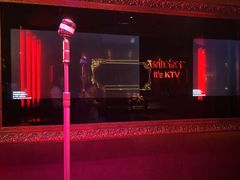 -温莎KTV(珠江路店)