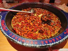 -何师傅美蛙鱼头(汉街店)
