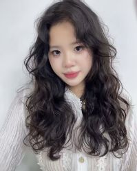 -镁连社·美联社