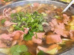 -谢老五跷脚牛肉·非遗传承店