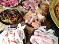 -岗上渣渣老火锅(两路口店)