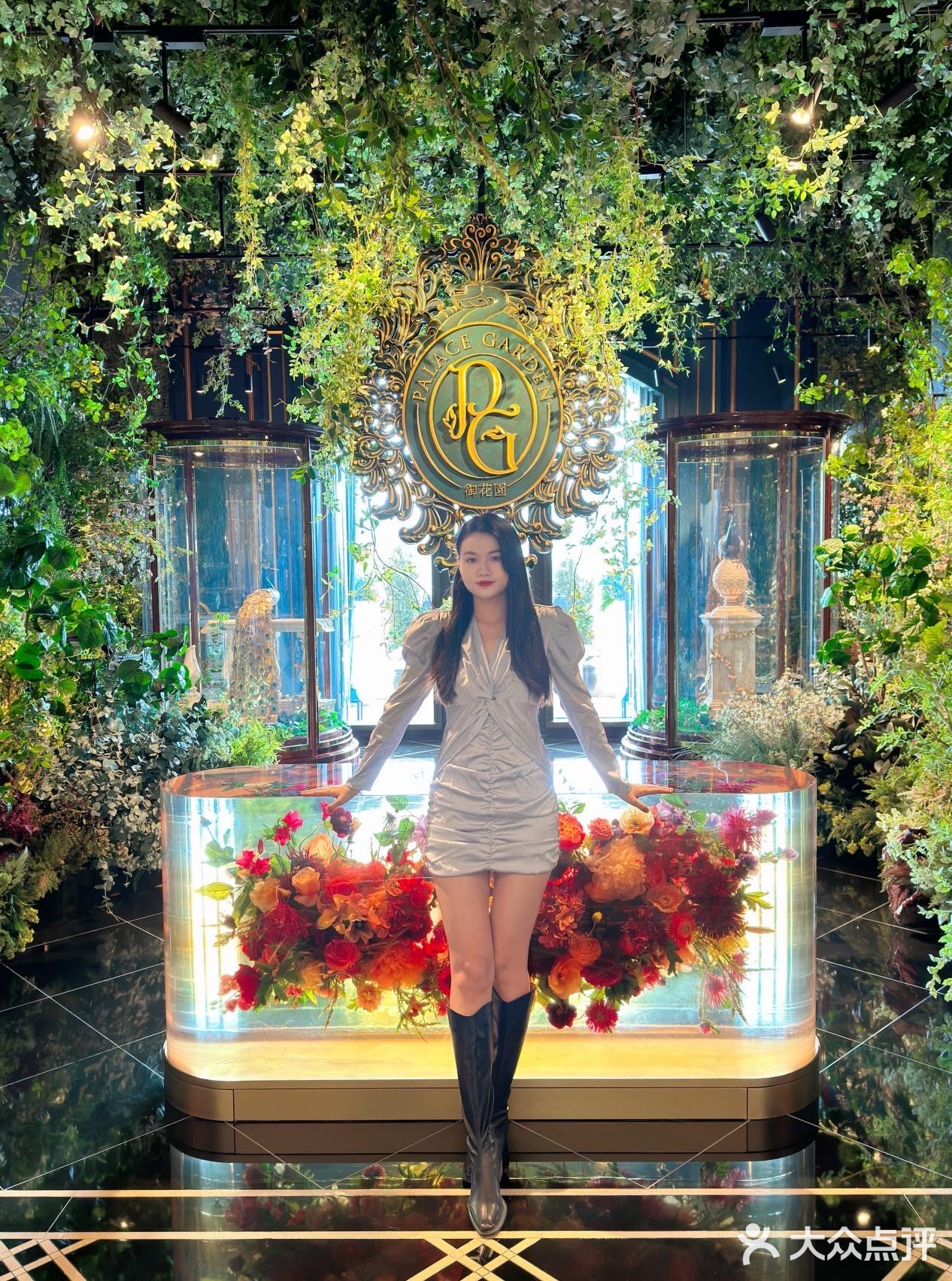 澳门觅食记｜绝美皇宫餐厅御花园