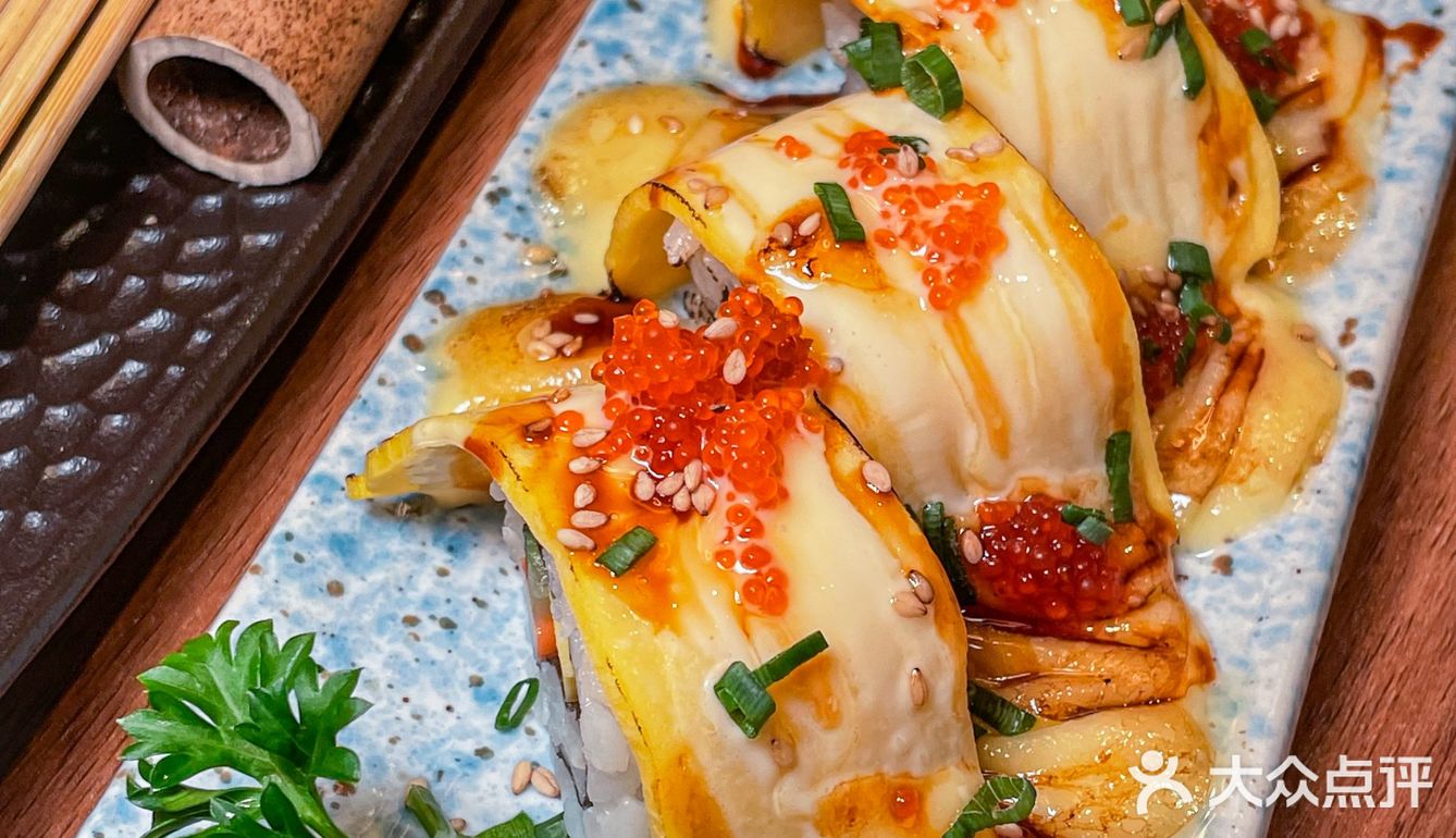 西湖边！新开的烤肉店，好好吃啊！！