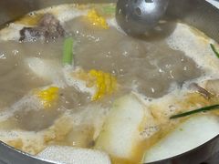 -肥仔文澳门猪骨煲(南京西路店)