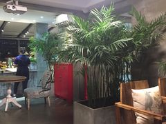 -HIGH FIVE哈福手工汉堡(桂林路店)