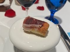 -AZUR聚(香格里拉饭店)