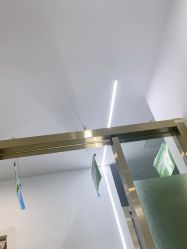 -苗医生0感科技祛痘