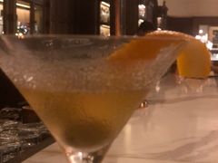 -LONG BAR 廊吧(外滩华尔道夫酒店)