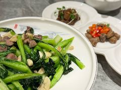 -朱记乳鸽王·非遗石岐乳鸽·全鸽宴(大兴旗舰店)