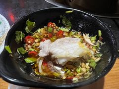 -果松木炭酸菜铜火锅·外婆参鸡汤