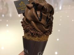 经典巧克力软冰激-GODIVA(国际金融中心店)