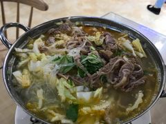 -闫家驴肉老店(华电一校店)