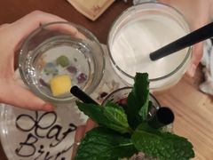 -Mark&Mars Restaurant